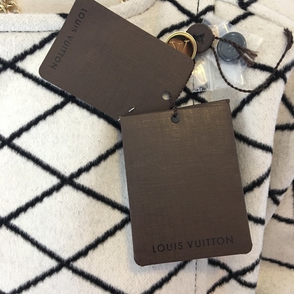 LOUIS VUITTON DOUBLE BREASTED COAT sz M - Picture 5 of 8